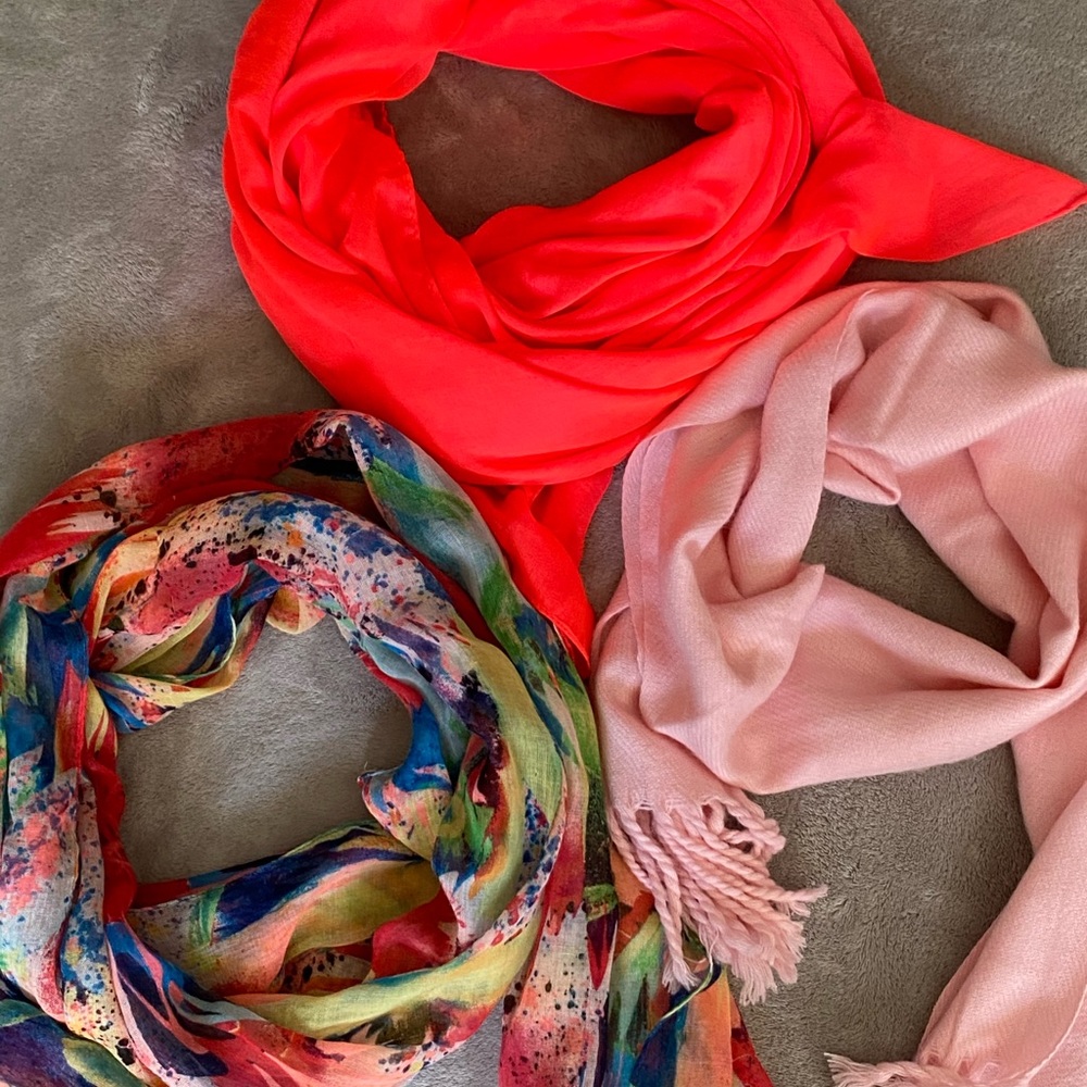 💕HOST PICK💕🧣Accessory bundle🧣
